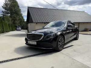 Mercedes-Benz C 300 — svadobné auto LuxMotion